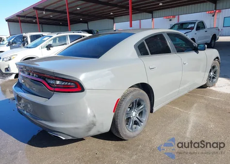 2018 Dodge Charger Sxt Rwd z USA, uszkodzony, nr VIN 2C3CDXBG6JH152368
